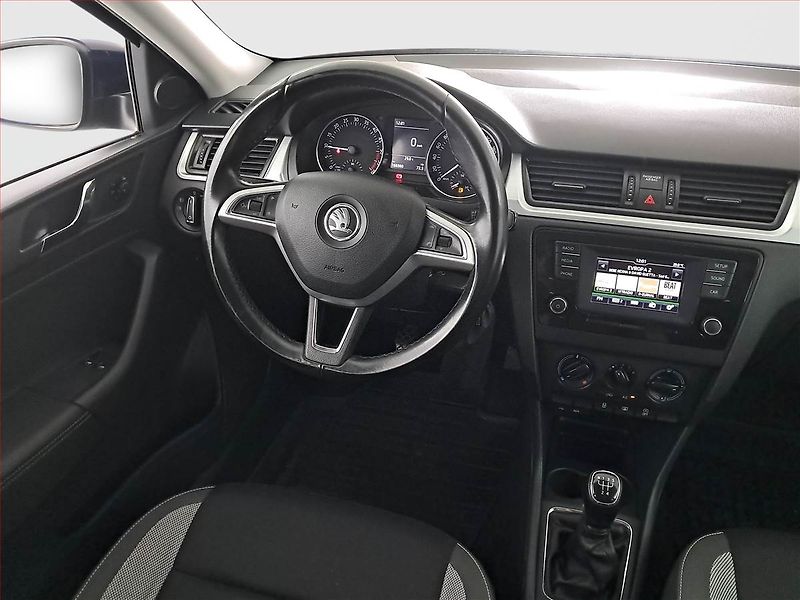 Škoda Rapid (2016) 1.4 TDI, Tempomat - fotka 7 z 15
