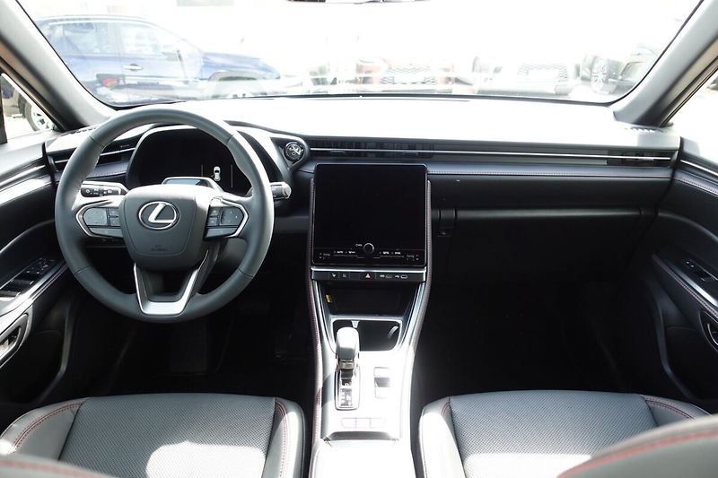 Lexus LBX 1.5 HEV Emotion Advanced FWD - fotka 18 z 34
