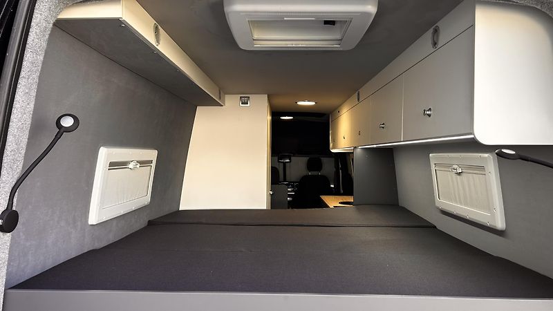 Mercedes-Benz Sprinter 319 CDi XL FullVans  - fotka 21 z 31