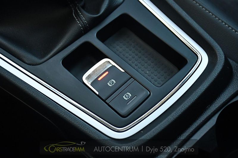 Seat Leon 1.8TSi Xcellence LED - fotka 37 z 57