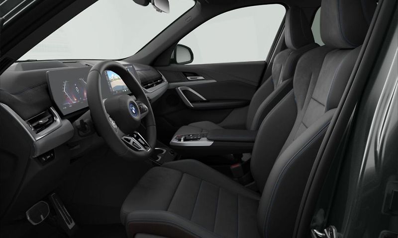 BMW iX1 xDrive30 - fotka 2 z 4