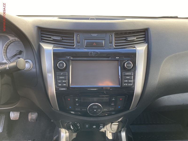 Nissan Navara (2018) 2.3dCi 4X4, TZ, navi, kamera - fotka 9 z 19