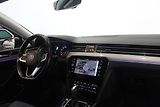 Volkswagen Passat (2020) 2.0TDI DSG Facelift Matrix  - náhled 25