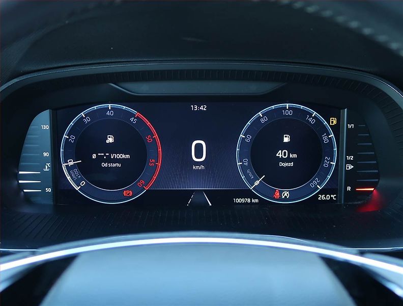 Škoda Octavia (2023) Ambition 2.0 TDI, ČR,1.maj - fotka 11 z 17