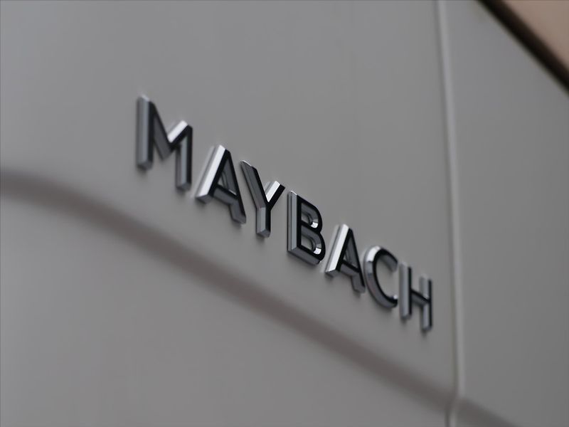 Mercedes-Benz Třídy G 6,0 650 Maybach Landaulet AMG - fotka 82 z 97