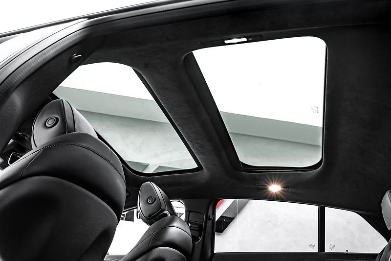 Mercedes-Benz AMG GT 53+ 4M Pano HuD - fotka 22 z 29