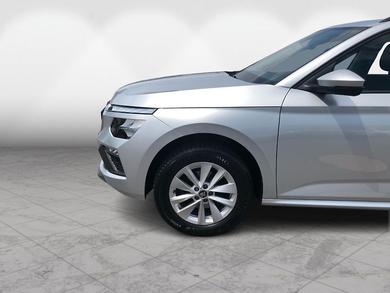 Škoda Kamiq 1.0 TSi SELECTION - fotka 10 z 27