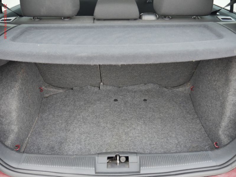 Škoda Fabia (2006) 1.2i, ČR - fotka 7 z 12