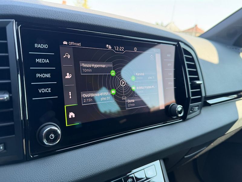 Škoda Karoq Sportline 2,0TDI 110kW DSG - fotka 11 z 19