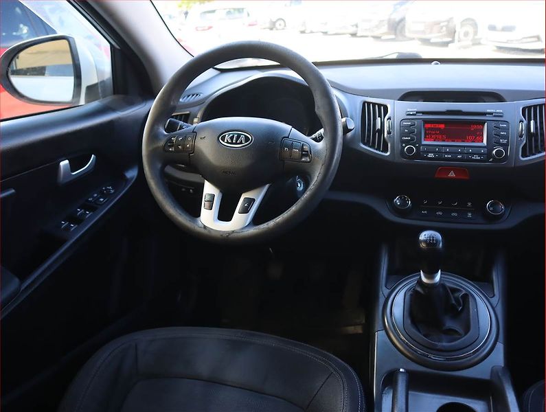 Kia Sportage (2010) 1.6 GDI, Serv.kniha, Tempomat - fotka 7 z 16
