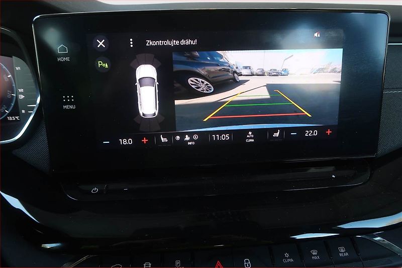 Škoda Octavia (2021) Style 1.0 TSI, ČR,1.maj - fotka 13 z 15