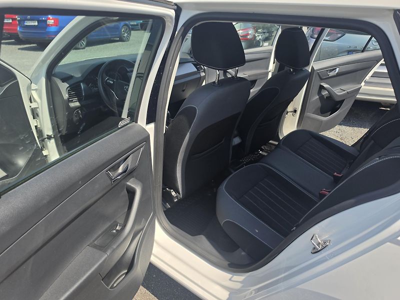 Škoda Fabia 1.0 TSI Led  - fotka 7 z 12