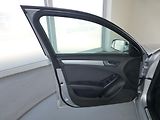 Audi A4 (2011) 2,0TDI*ALU**PARK.S***NAVIGACE - náhled 9