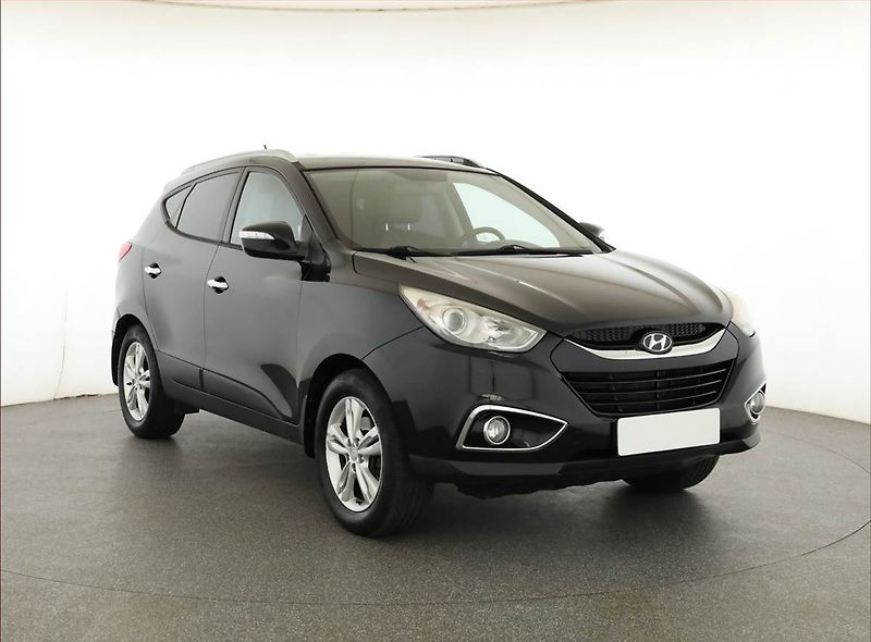 Hyundai ix35 (2013) 1.7 CRDi, nová STK, Tažné - fotografie inzerátu