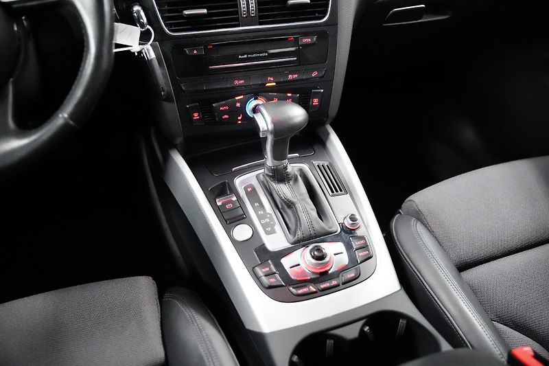 Audi Q5 - fotka 26 z 30