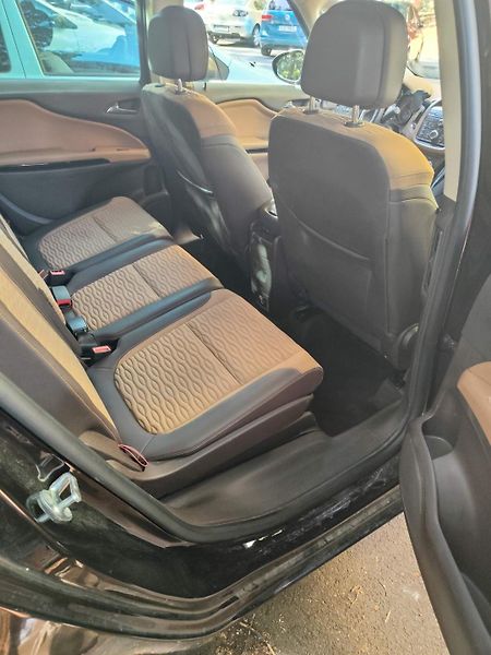 Opel Zafira (2015) 1,6CDTI, manuál, klima,FlexFix - fotka 8 z 8