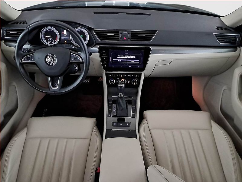 Škoda Superb (2020) Style 1.6 TDI, Automat - fotka 8 z 21