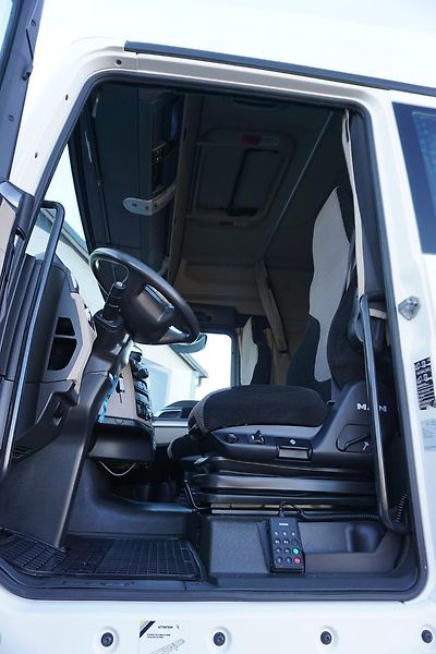 MAN TGX (2019)  18.460 / ACC / E 6 / XLX /  B - fotka 7 z 48
