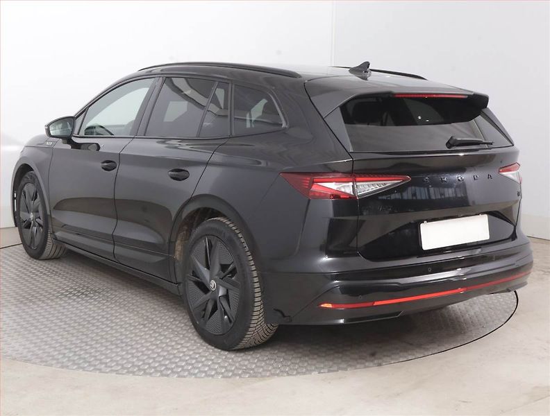 Škoda Enyaq (2023) iV RS (82 kWh), SoH 90% - fotka 4 z 18