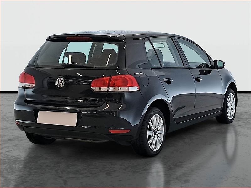 Volkswagen Golf (2009) 1.6, Tempomat - fotka 5 z 15