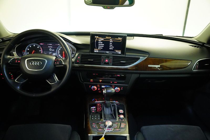 Audi A6 - fotka 5 z 27