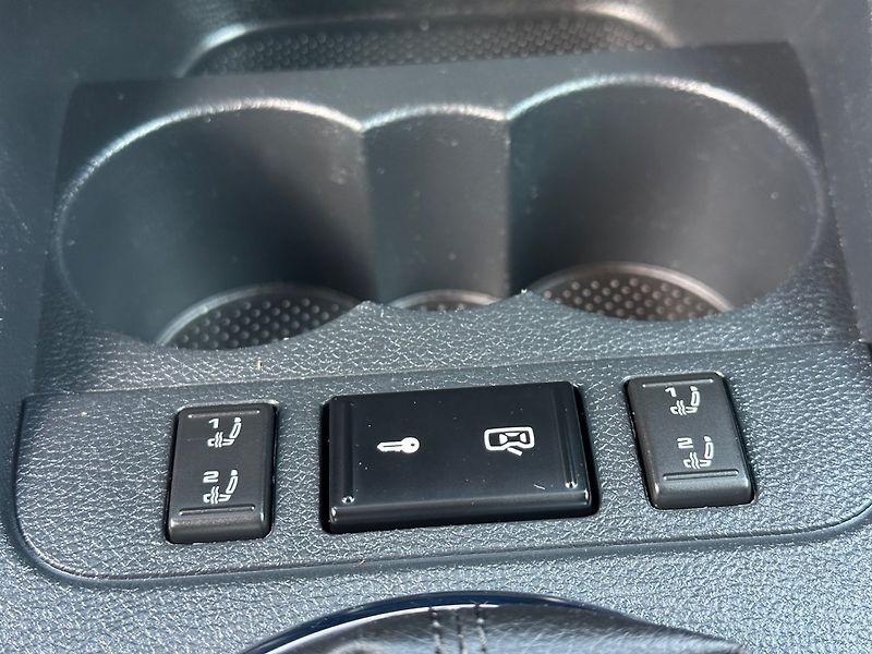 Škoda Fabia (2013) 1.2TSi VÝHŘEV SED.DIGI. KLIMA - fotka 12 z 16