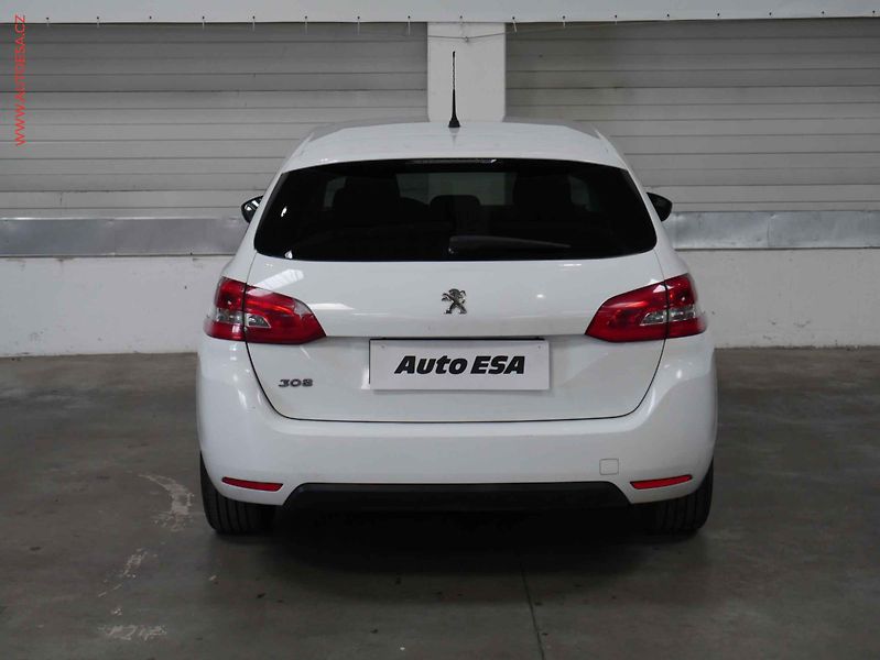 Peugeot 308 (2020) 1.5HDi, ČR, AC, tempo - fotka 5 z 17