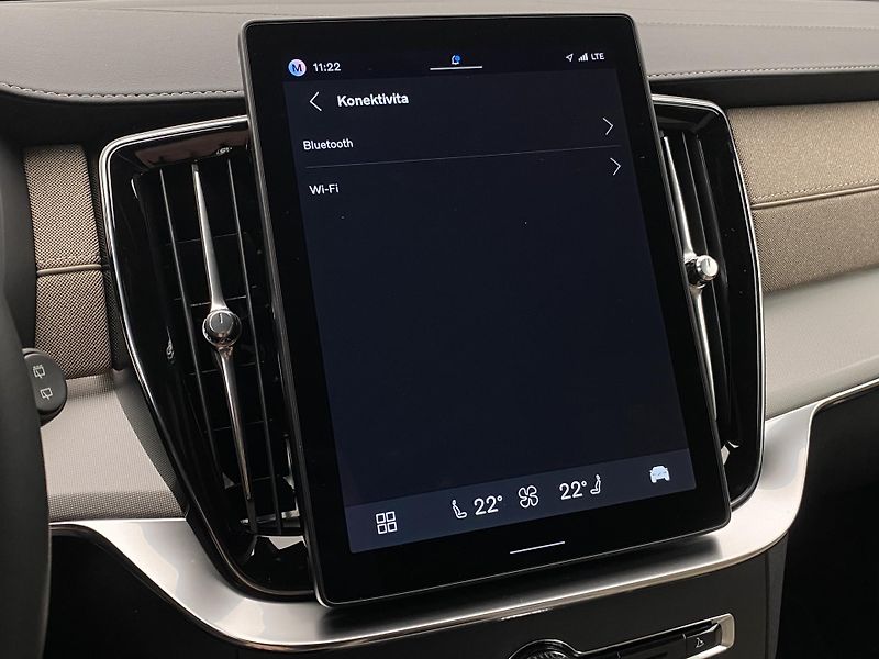 Volvo XC90 (2026) B5 AWD AUT CORE 7míst - fotka 53 z 56