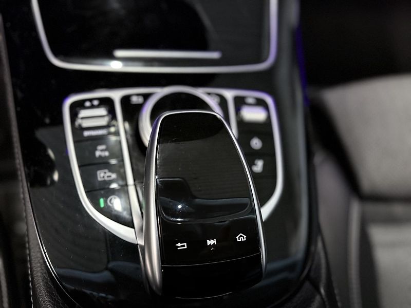 Mercedes-Benz Třídy E (2017) 200i AVANTGARDE,ZÁRUKA , - fotka 32 z 33