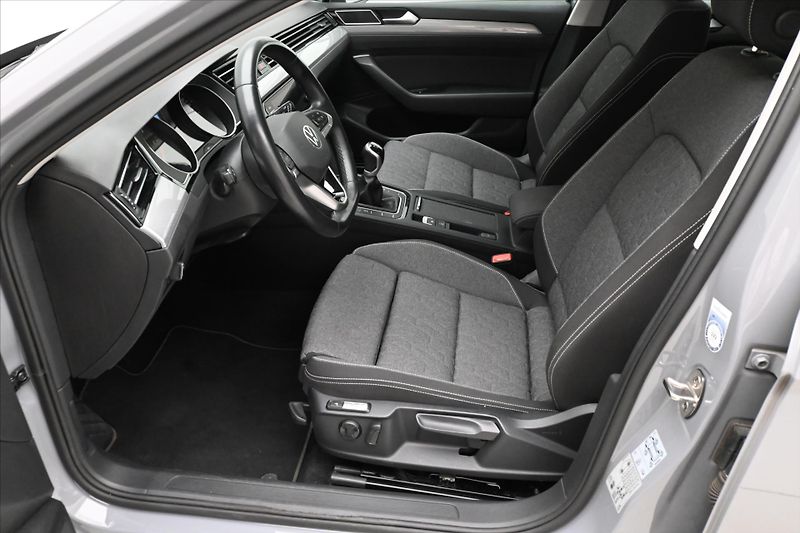 Volkswagen Passat 2,0 TDI 110kW Business Záruka - fotka 11 z 25