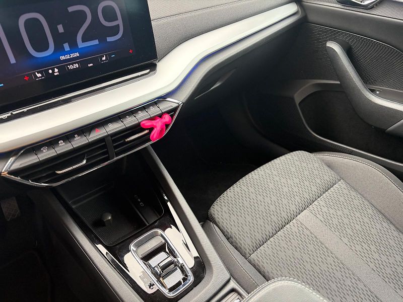 Škoda Octavia (2023) 2.0 TDI STYLE PLUS DSG TAŽNÉ - fotka 15 z 18