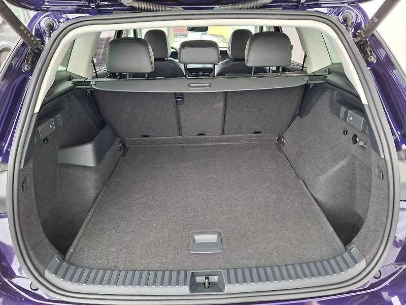 Volkswagen Tayron (2025) 1.5 TSI,110kW,DSG,Prodl.záruka - fotka 27 z 35