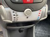 Citroën C1 (2010) 1.0i, 2.maj,ČR, servis.kniha - náhled 12