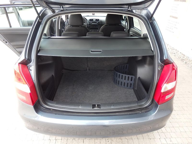 Škoda Fabia 1.2 TSI WEBASTO ZÁLOHOVÁNO - fotka 8 z 15