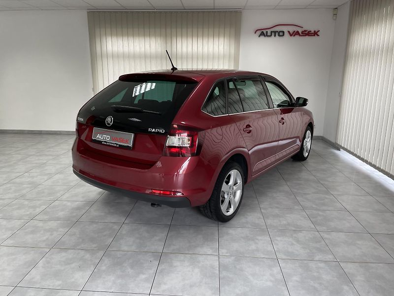 Škoda Rapid 1.0 TSi Spaceback REZERVACE  - fotka 12 z 27