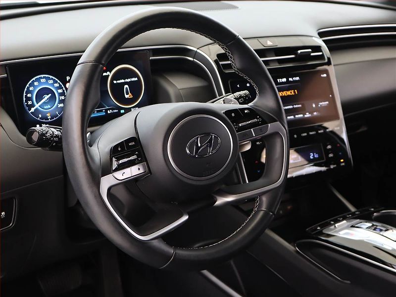 Hyundai Tucson (2023) 1.6 T-GDI 48V MHEV - fotka 18 z 18