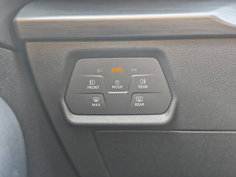 Cupra Formentor DSG 1,5 TSI - fotka 20 z 23