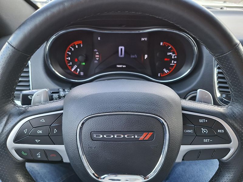 Dodge Durango (2017) R/T 5,7L V8 HEMI 4x4, 6míst,  - fotka 23 z 46