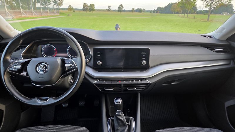 Škoda Octavia  1.0 TSI 81 kW, CZ, DPH, LED - fotka 16 z 30