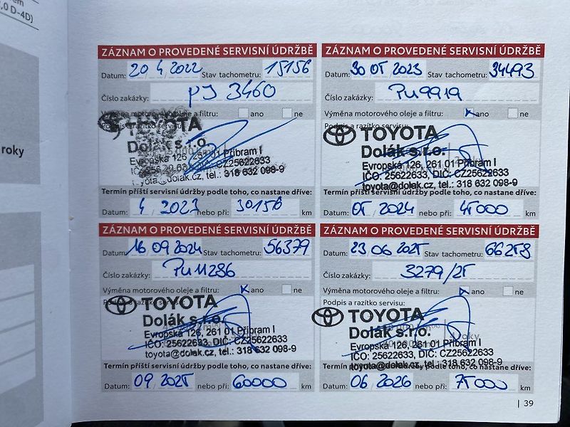 Toyota RAV4 2.5HSD, ČR, Selection, 4x4 - fotka 16 z 18