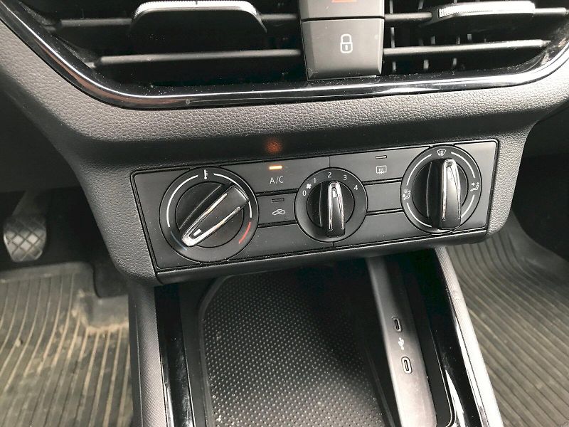 Škoda Scala (2023) AMB TS 110/1.5 M6F - fotka 21 z 25