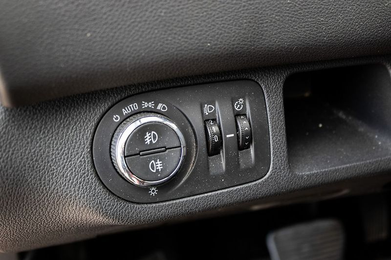 Opel Meriva B, servis, tažné - fotka 15 z 38