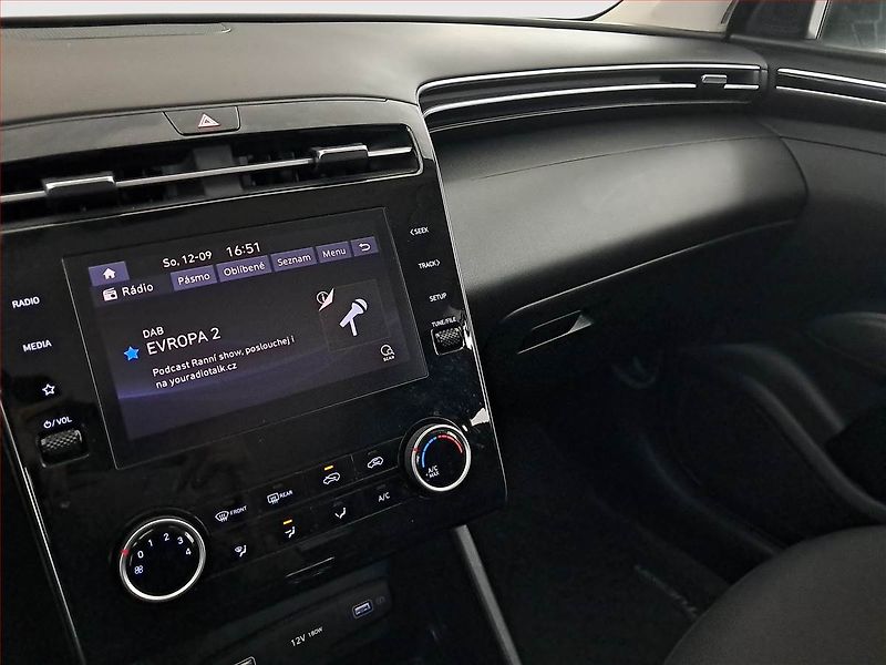 Hyundai Tucson (2022) 1.6 CRDi - fotka 12 z 20