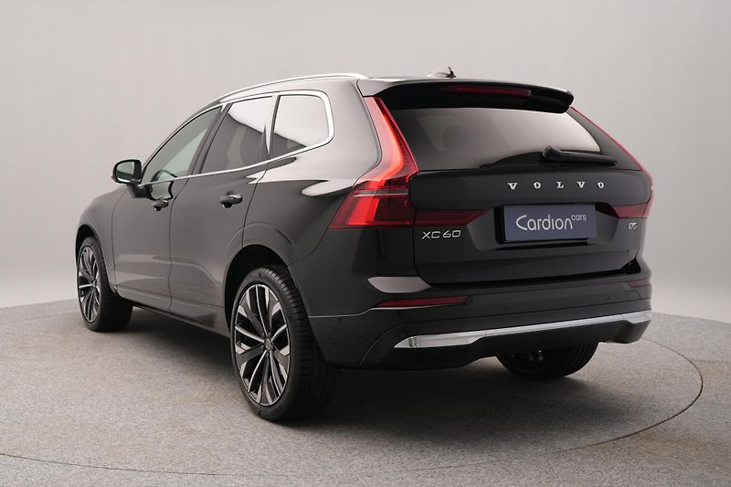 Volvo XC60 (2026) B5 AWD AUT BRIGHT PLUS  - fotka 10 z 24