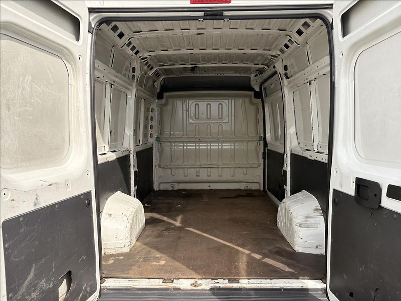Citroën Jumper 2,2 HDI  L2H2 - fotka 10 z 23