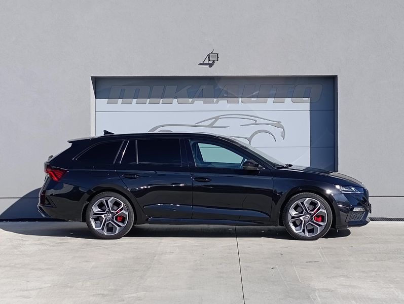 Škoda Octavia RS 2.0TSI 180kW ČR DPH - fotka 4 z 36