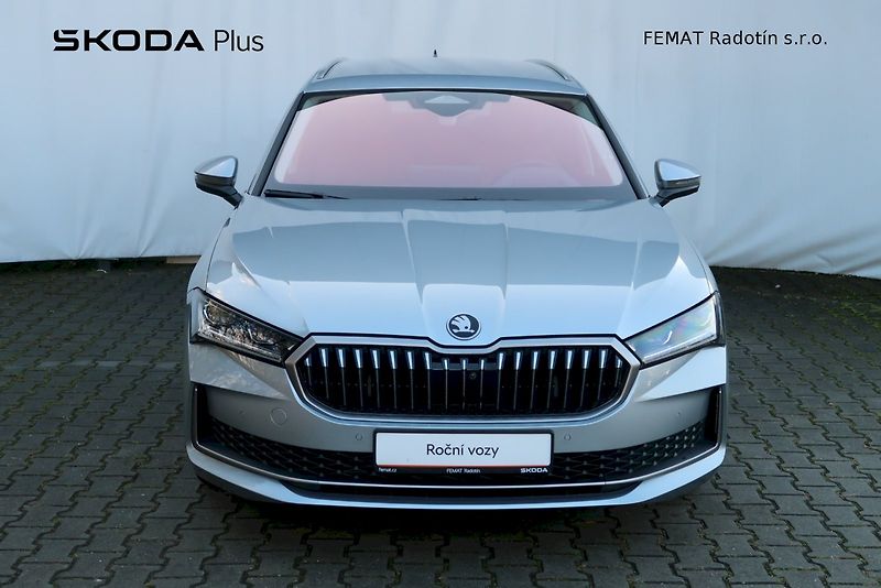 Škoda Superb (2024) Combi Laurin & Klement 2,0 TDi - fotka 4 z 31