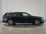 Volkswagen Passat R-Line People DSG - náhled 16