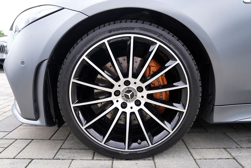 Mercedes-Benz CLS 400d AMG/4Matic/340 PS/Edice 1 - fotka 14 z 50