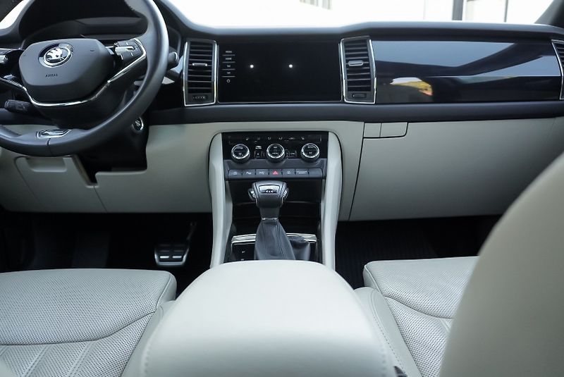 Škoda Kodiaq 2.0 TDi 147kW L&K - fotka 17 z 47